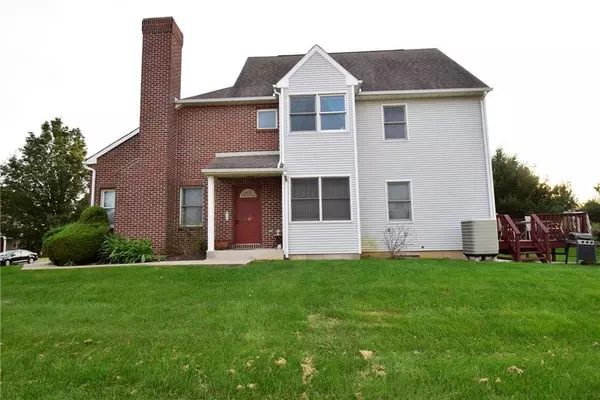 8009 Cross Creek Circle, Upper Macungie Twp, PA 18031