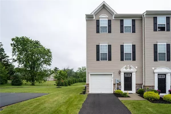 24 White Rose Lane,  Easton,  PA 18045