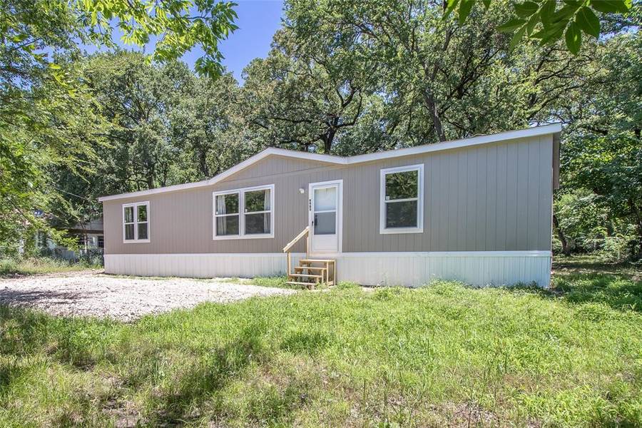 9985 Brinwood Drive, Wills Point, TX 75169