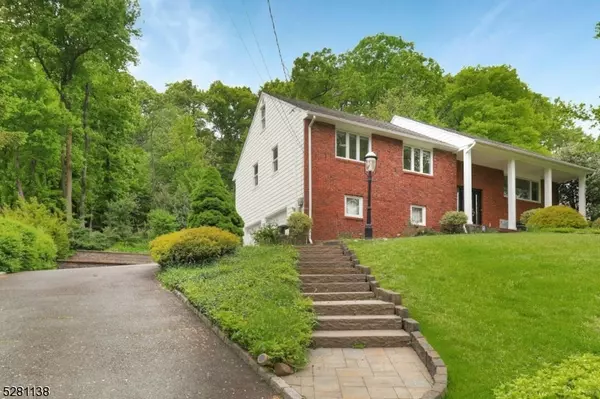 Mountainside Boro, NJ 07092,1177 Ridge Dr