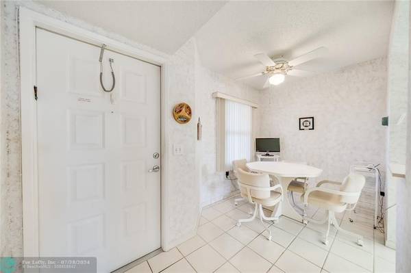 Hollywood, FL 33027,571 SW 141st Ave  #311N