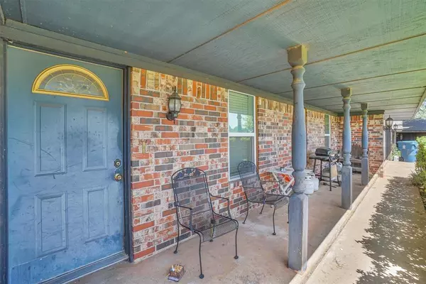 Cordell, OK 73632,202 W Quail Drive