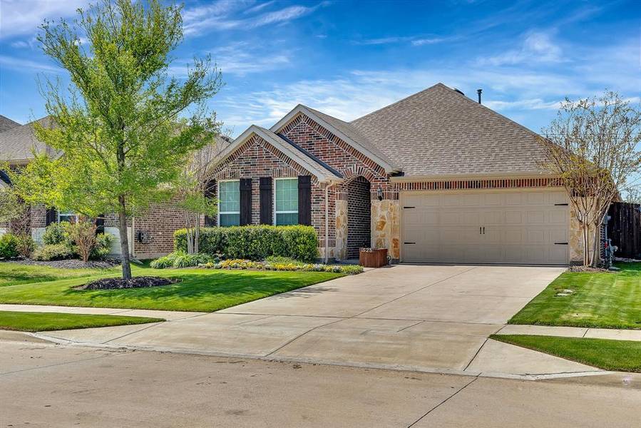 525 Yellowstone Drive, Celina, TX 75009