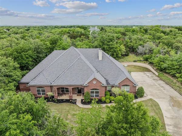 1016 Boling Ranch Road N,  Azle,  TX 76020