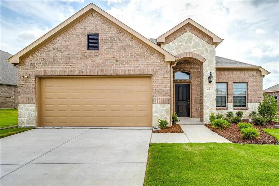 307 Red, Crandall, TX 75114