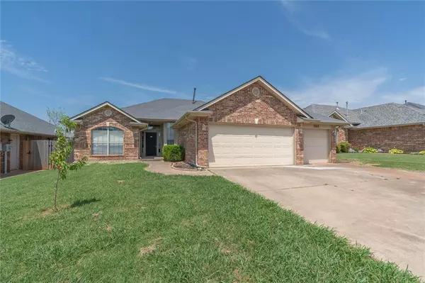 505 Allison Lane, Moore, OK 73160