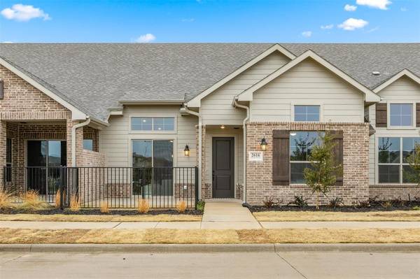 2616 Chablis Drive, Grand Prairie, TX 75054