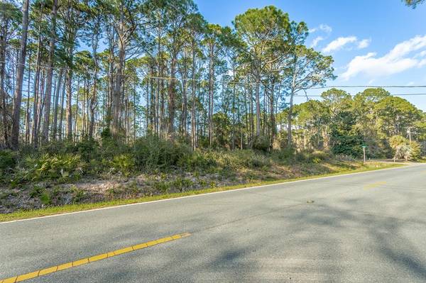 2483 Hwy 98 E, Carrabelle, FL 32322