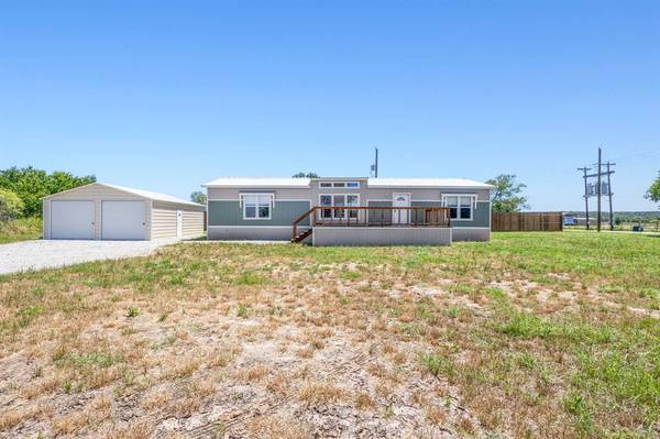 2482 Sartain Road, Mineral Wells, TX 76067