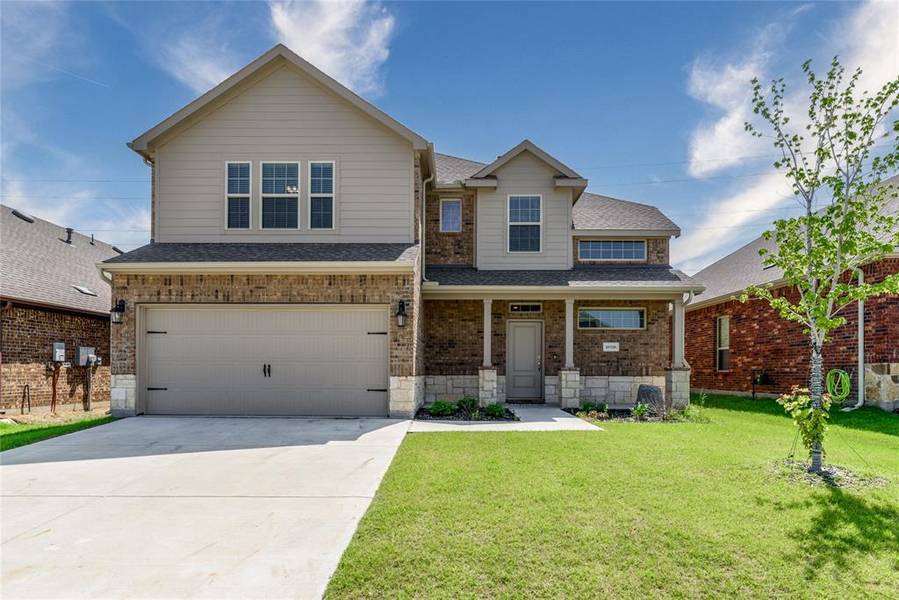 10326 Thunderwood Drive, Aubrey, TX 76227