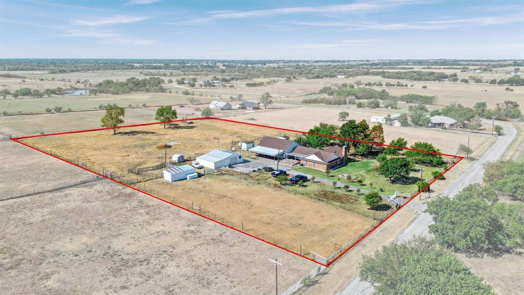 13418 Strittmatter Road, Pilot Point, TX 76258