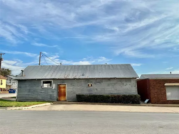 400 Echo Street, Graham, TX 76450