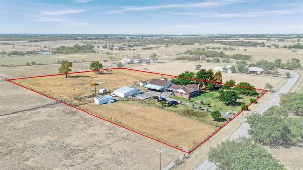 13418 Strittmatter Road, Pilot Point, TX 76258