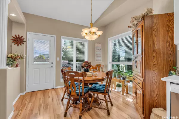 835 Heritage GREEN #105 Saskatoon, SK S7H 5S5