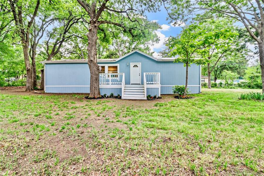 173 Ivanhoe Drive, Gordonville, TX 76245