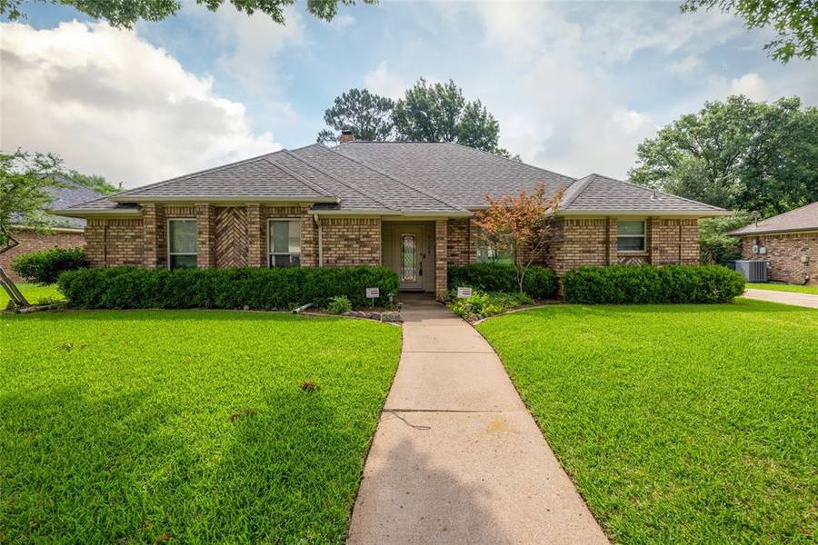 5109 Kee Brook Drive, Arlington, TX 76017