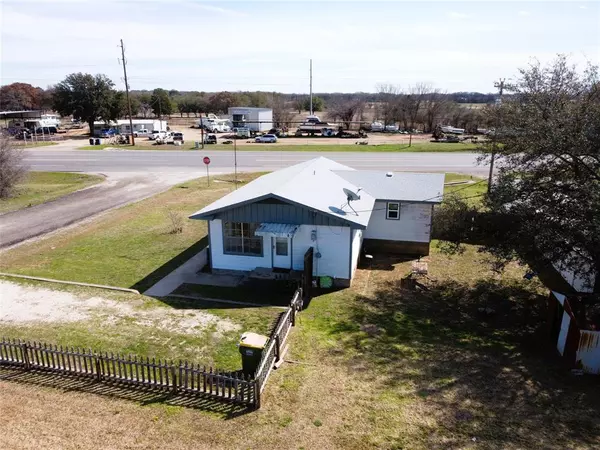 Whitney, TX 76692,103 S Greenbriar Road