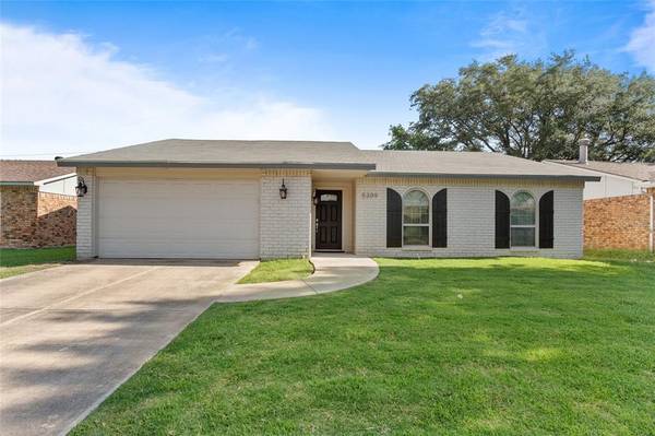 5309 Strickland Avenue, The Colony, TX 75056