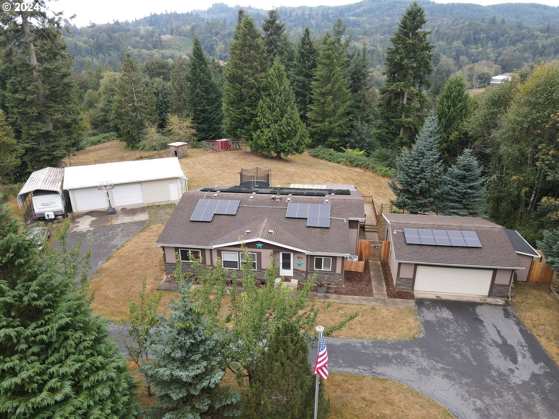 Longview, WA 98632,261 SYLVAN WAY