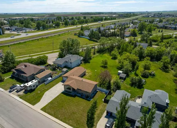 Carstairs, AB T0M0N0,1113 Idaho ST