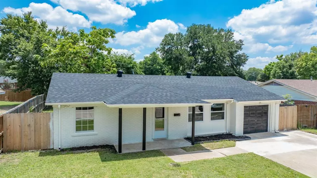 406 Rolando Drive, Garland, TX 75040