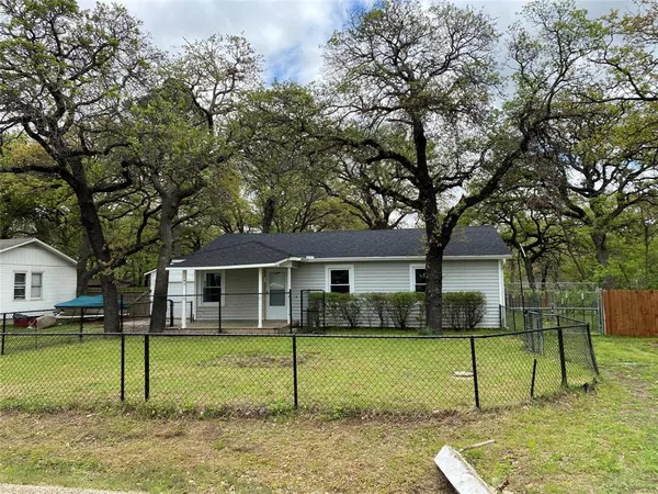 Azle, TX 76020,161 Gordon Drive