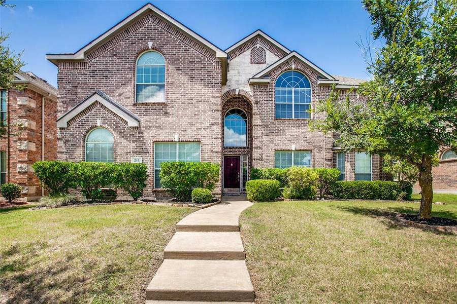 213 Rose Garden Way, Red Oak, TX 75154