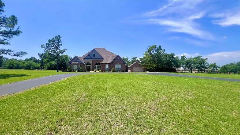 3051 Golden Pond Drive, Norman, OK 73072