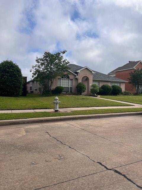 316 Droinwich Circle, Allen, TX 75002