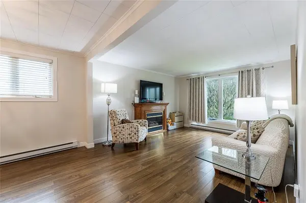 140 Brookfield Road, St. John's, NL A1E 3V5