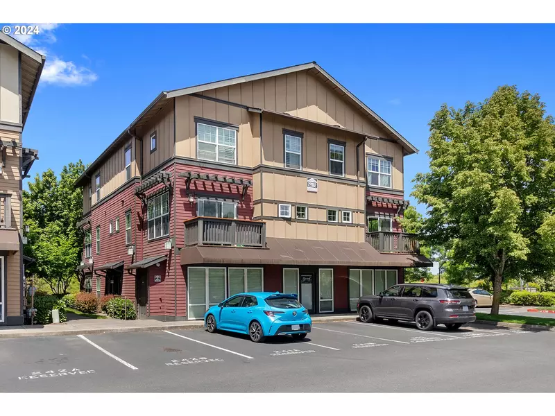 22802 SW FOREST CREEK DR #203, Sherwood, OR 97140