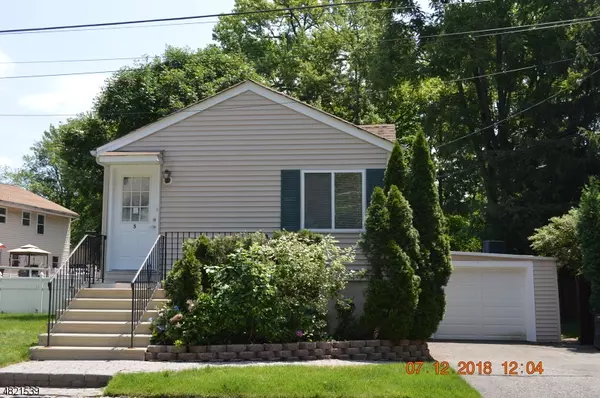 5 COURTER PL, Fairfield Twp., NJ 07004