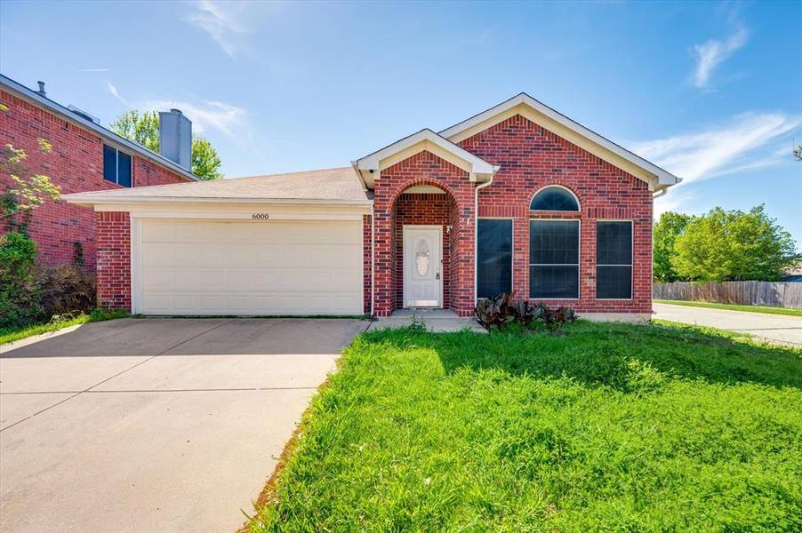 6000 Pacer Lane, Arlington, TX 76018