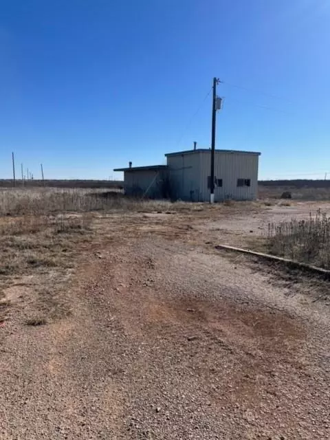 Electra, TX 76360,100 Industrial