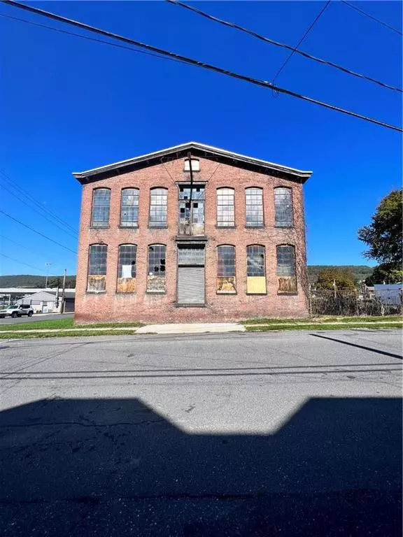 Lansford, PA 18232,362 West Patterson Street