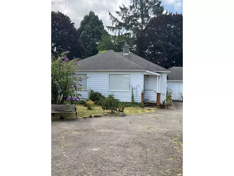 92204 YOUNGS RIVER RD, Astoria, OR 97103