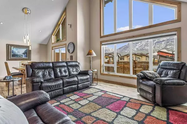 Canmore, AB T1W 0J5,478 Stewart Creek Close