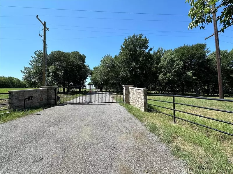 Lot 4, 1069 Waters Edge Drive, Denison, TX 75020