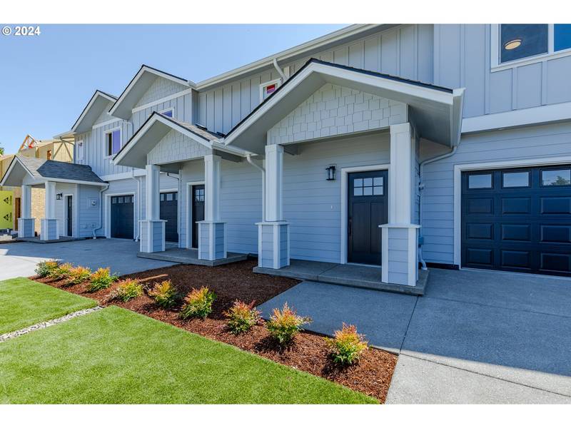 750 PERIANDER WAY, Harrisburg, OR 97446