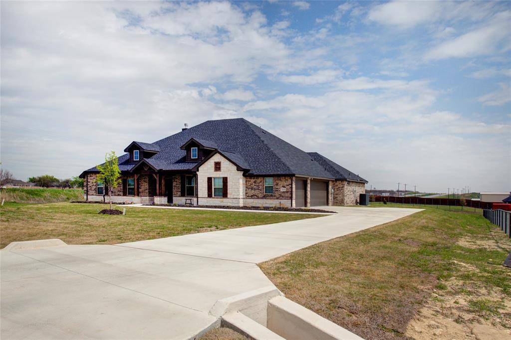 7604 Midway Ridge Trail, Ponder, TX 76259