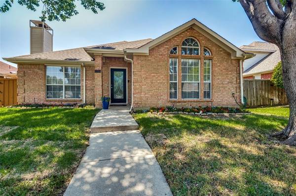 2224 Chapman Drive,  Carrollton,  TX 75010