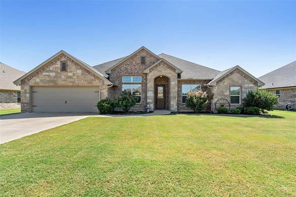 3105 Windcrest Court,  Granbury,  TX 76049