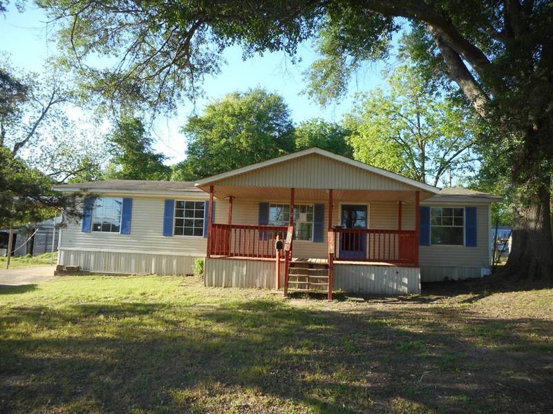 602 W Moore Avenue, Vivian, LA 71082