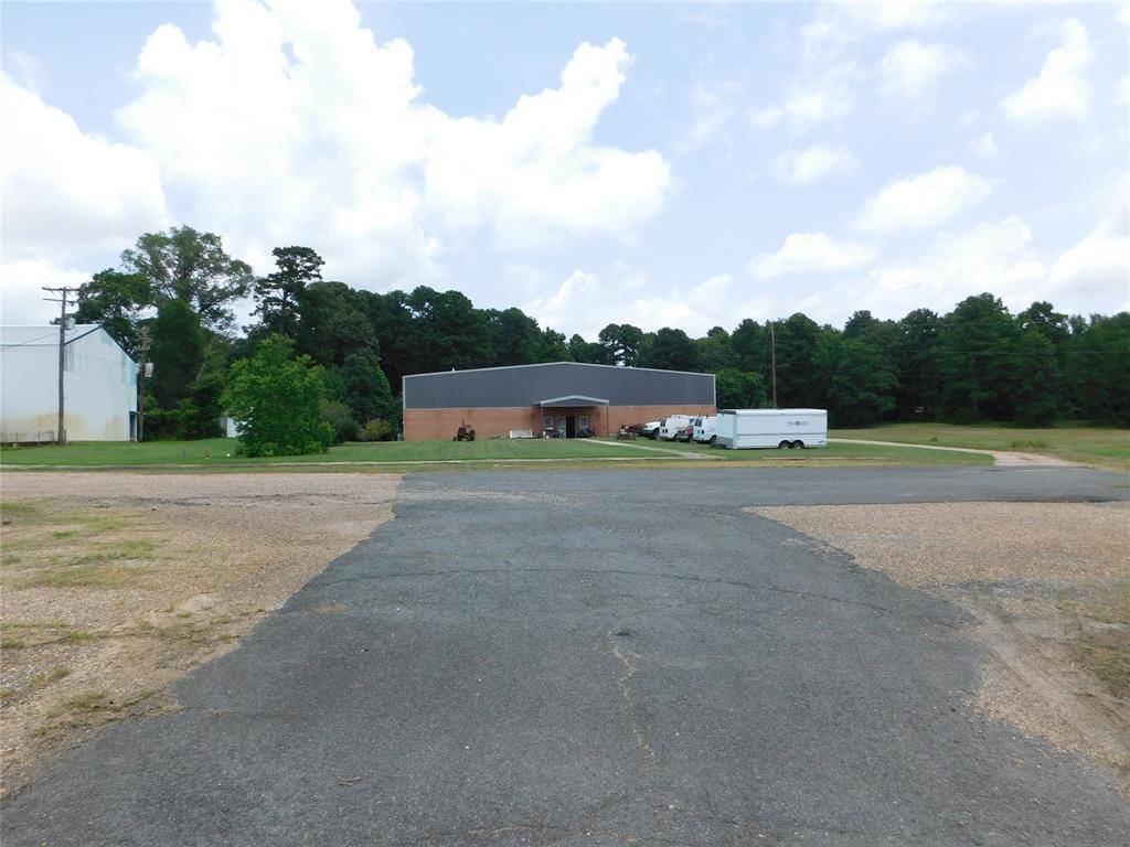 Haughton, LA 71037,4705 Highway 80