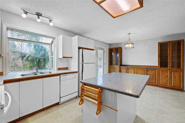 Lantzville, BC V0R 2H0,6988 Lancewood Ave