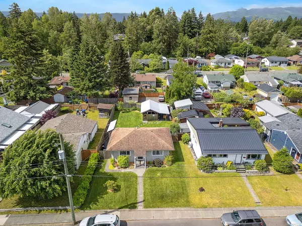 Courtenay, BC V9N 2Z1,1765 Lewis Ave