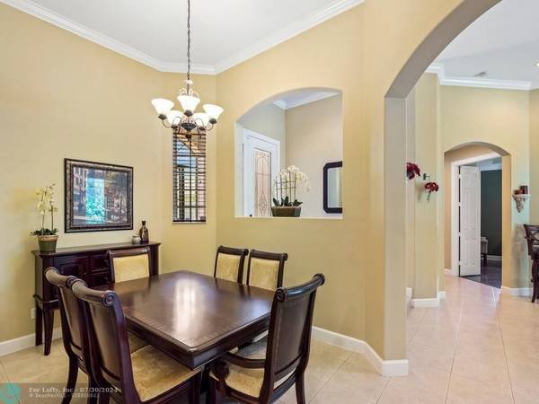 Vero Beach, FL 32967,6245 Padington Place