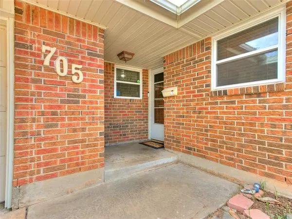 705 Greenwood Drive, Midwest City, OK 73110