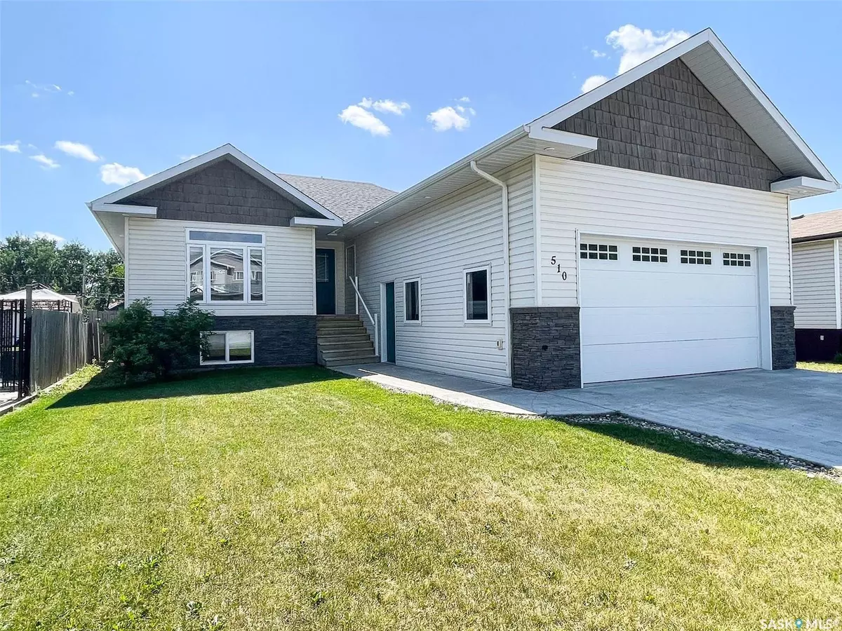 Meadow Lake, SK S9X 1B2,510 2nd AVENUE W