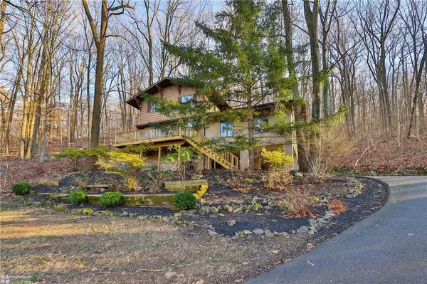 3812 Mockingbird Hill Road, Lower Saucon Twp, PA 18015